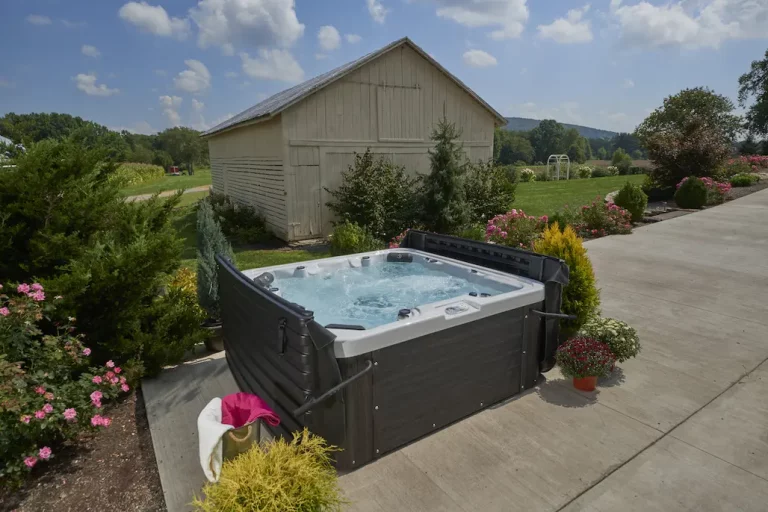 hot tub with cover