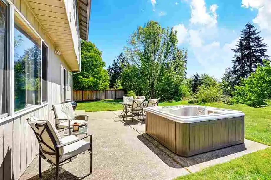 Buying your first hot tub