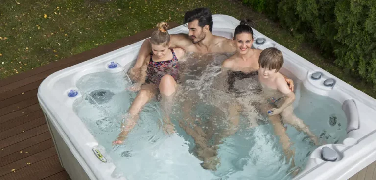 hercules hot tub family