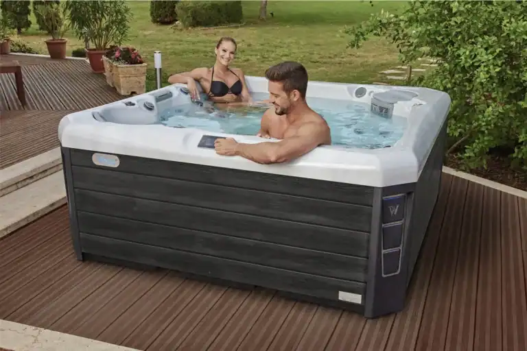 Hot tubs for sale in Mountain Island, NC