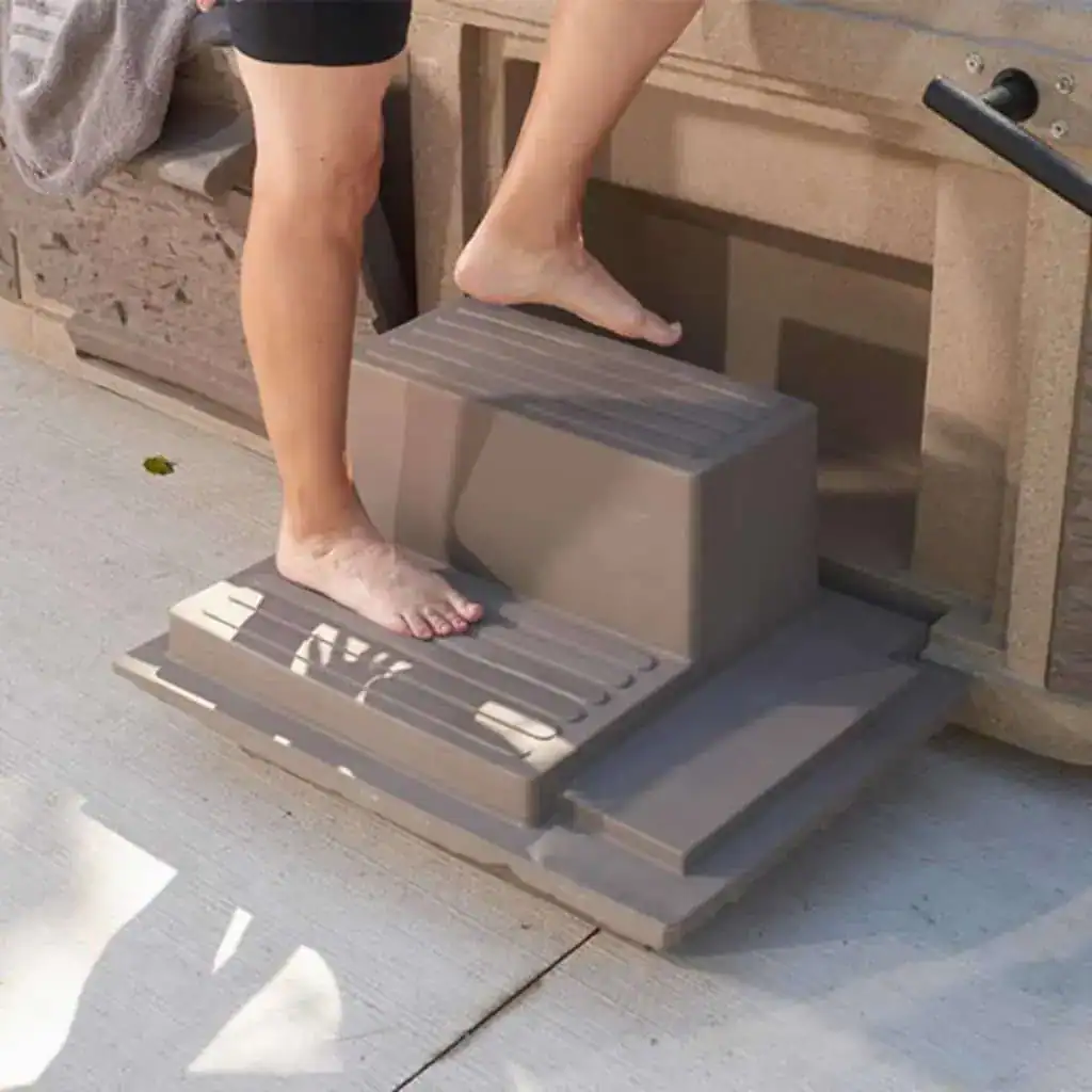 Strong Spas Durasport G2 Legend 28 Foldaway Steps