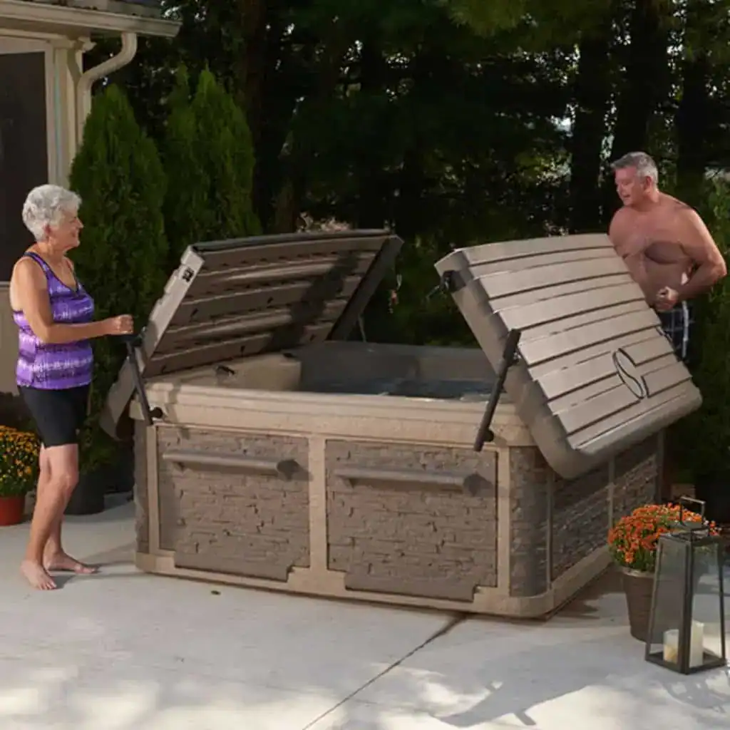 Strong Spas DuraSport G2 Legend 28 Opening